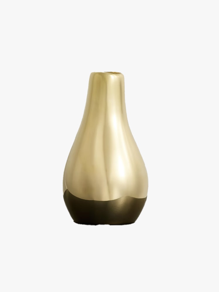 Brass vase with a narrow neck.