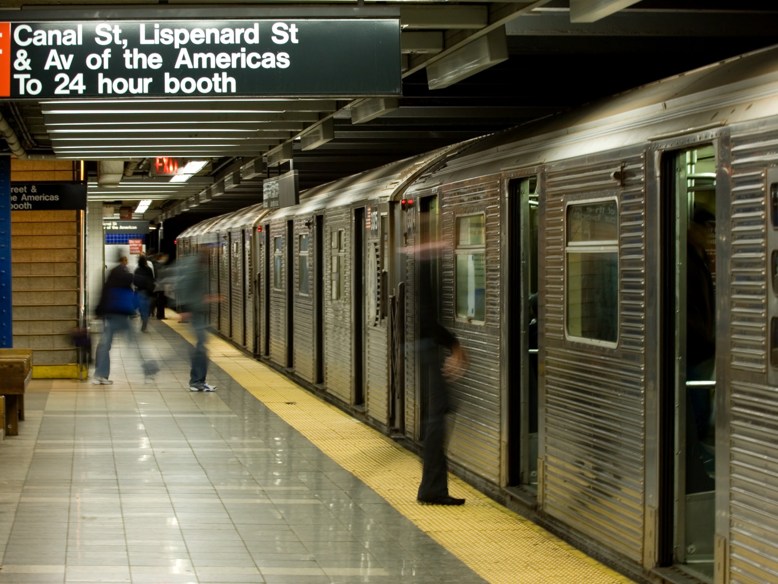 NYC Subway Riders Ingest ‘Exceptionally High’ Amounts of Air Pollution Every Day