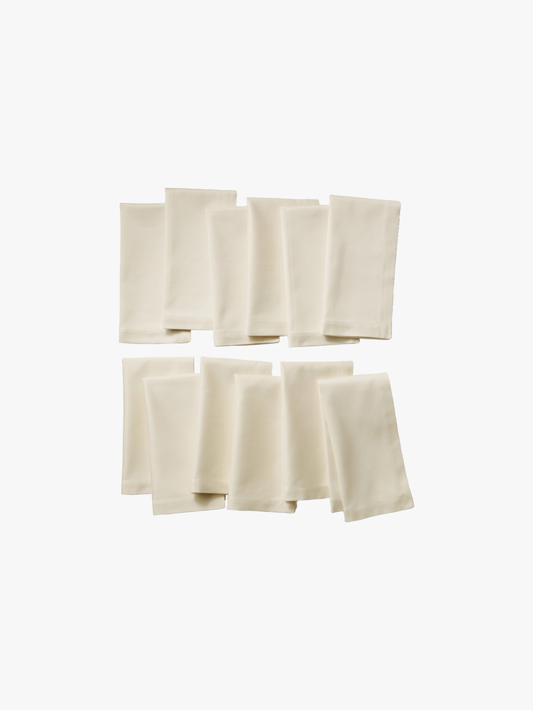 Set of 12 folded Hotel Dinner Napkins.