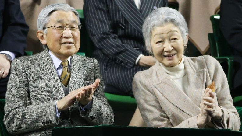 Japan's <a href="http://www.cnn.com/2012/12/07/world/asia/emperor-akihito---fast-facts/">Emperor Akihito</a> and Empress Michiko married in 1959. He became emperor in 1989.