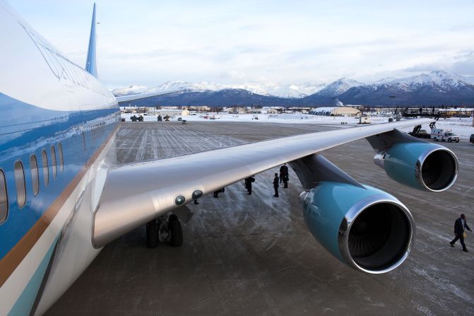 Air Force One refueling at Elmendorf Air Force Base near Anchorage, Alaska, on November 12, 2009. 