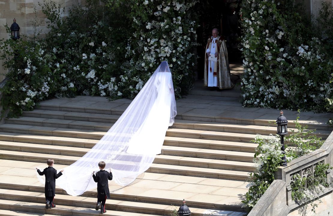 Meghan arrives for her wedding in St. George's Chapel.