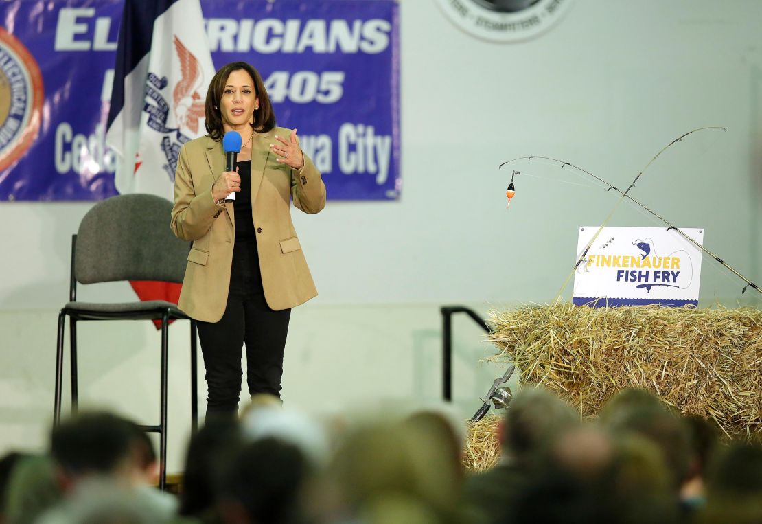 02 Kamala Harris Iowa 1102