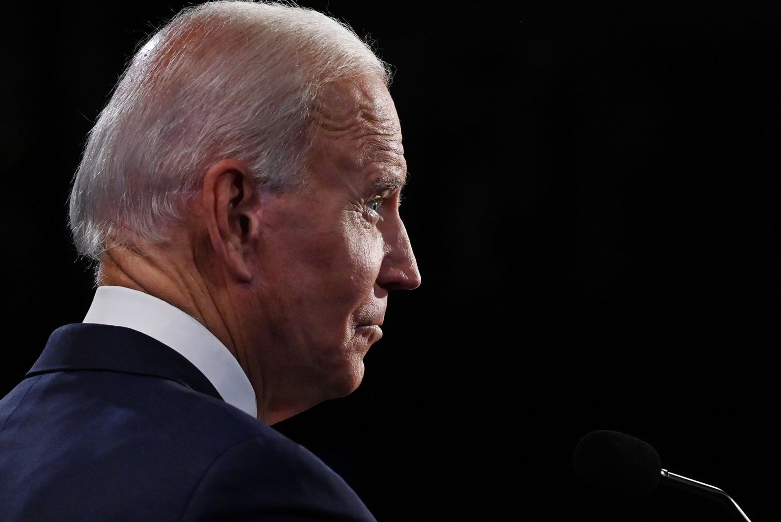 Biden entered Tuesday night's debate <a href="https://www.cnn.com/politics/live-news/presidential-debate-coverage-fact-check-09-29-20/h_bc1672280759f84b685cf350c92d2cf0" target="_blank">leading in the polls.</a>