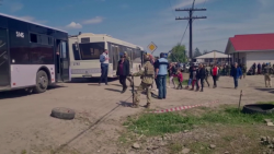 mariupol evacuations mclean pkg intl ldn vpx_00000326.png