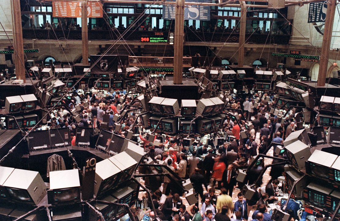 View of the floor of the New York Stock Exchange on October 19, 1987. The Dow plunged over 22% that day, which has since been dubbed Black Monday.