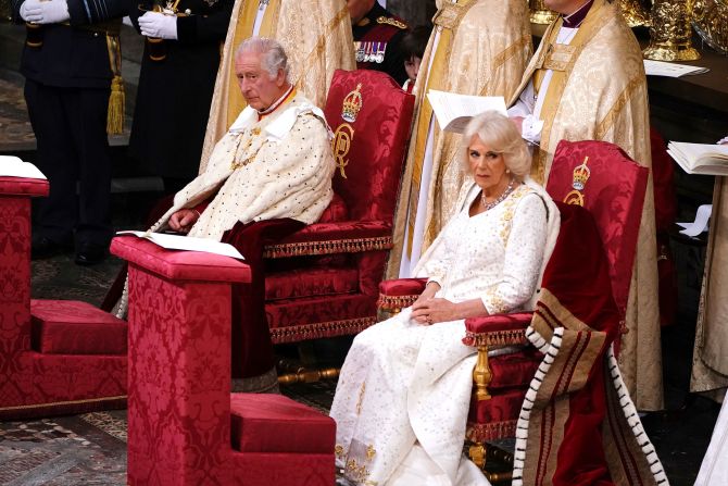 The King and Queen take part in the coronation ceremony.