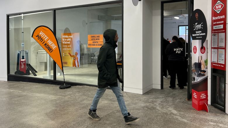 New Zealanders vote at an electoral booth, on the first day of voting ahead of the October 14 general election, in Newtown, Wellington, New Zealand, October 2, 2023. REUTERS/Lucy Craymer