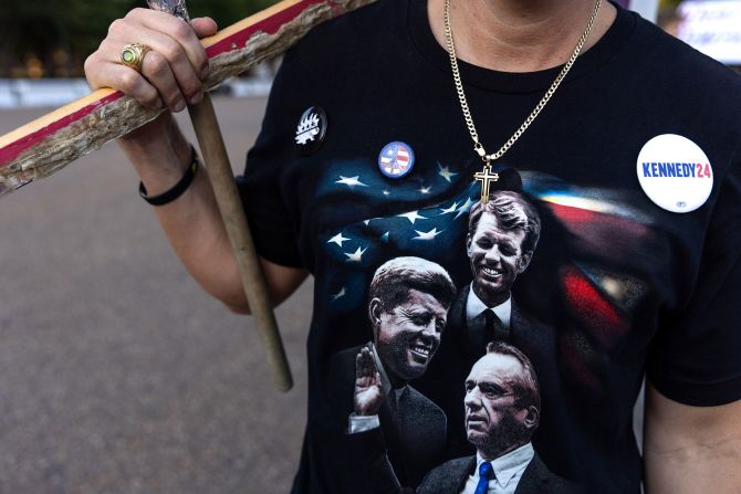 Kennedy supporter Burk Stringfellow protests outside the White House on Thursday.