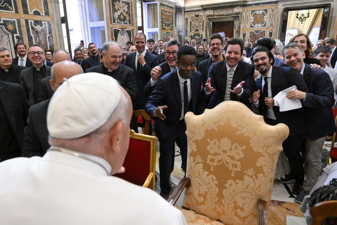 VATICAN CITY, VATICAN - JUNE 14: (EDITOR NOTE: STRICTLY EDITORIAL USE ONLY - NO MERCHANDISING). Pope Francis meets with artists from the world of humour at the Apostolic Palace on June 14, 2024 in Vatican City, Vatican. Pope Francis met with more than 100 comedians from around the world, encouraging them to cheer people up and help people see reality with all its contradictions. (Photo by Vatican Media via Vatican Pool/Getty Images)