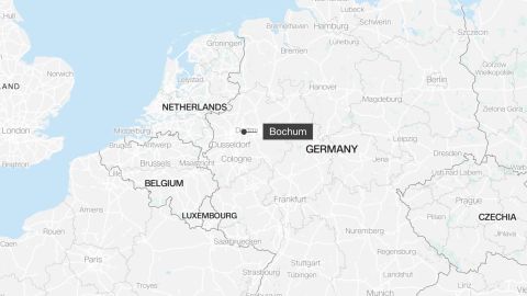 Several people have been injured by an acid attack in a cafe in the west German city of Bochum.