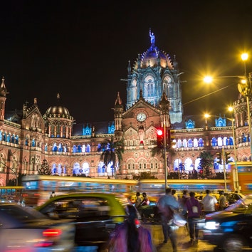 Flight Deal: U.S. to Mumbai from $660 Round-Trip