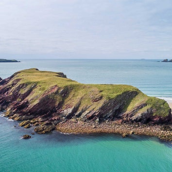 6 small islands around the UK to visit