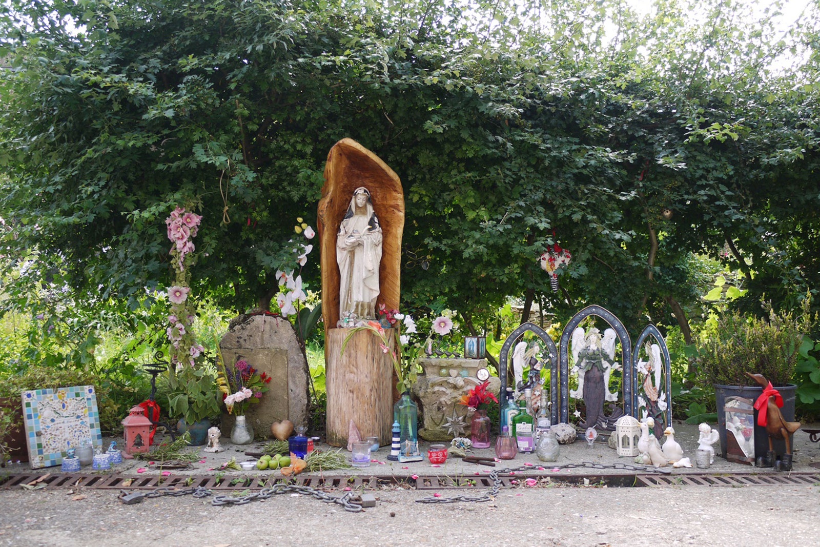 The Cross Bones Graveyard London