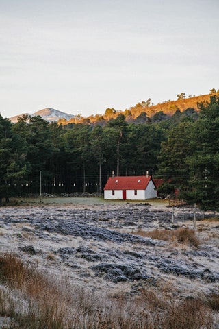 Braemar in the Scottish Highlands which is one of the most beautiful places in Scotland. Its somewhere Ive been visiting...