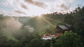 Buahan a Banyan Tree Escape