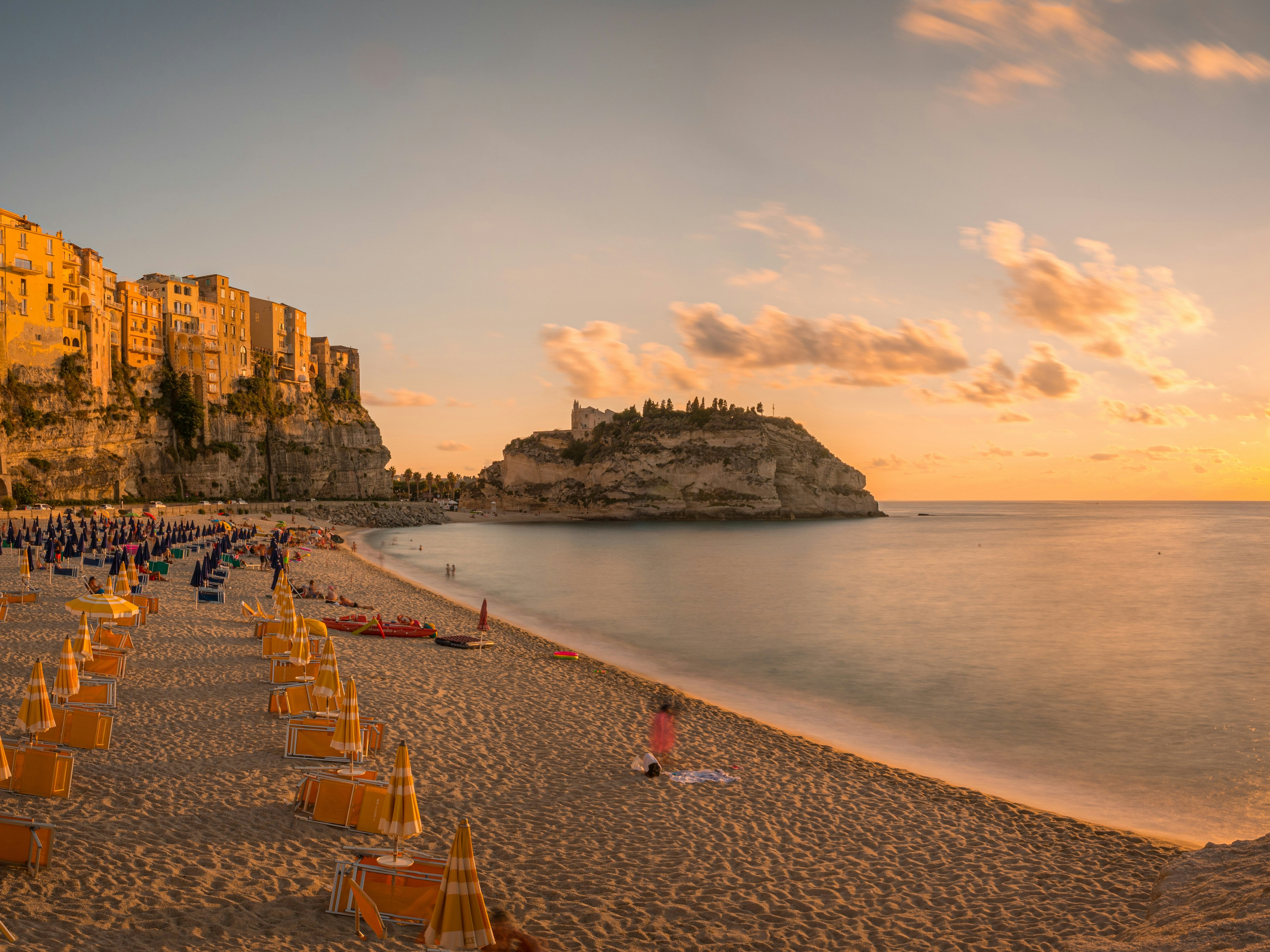 These blue flag-certified beaches are the cleanest in the world