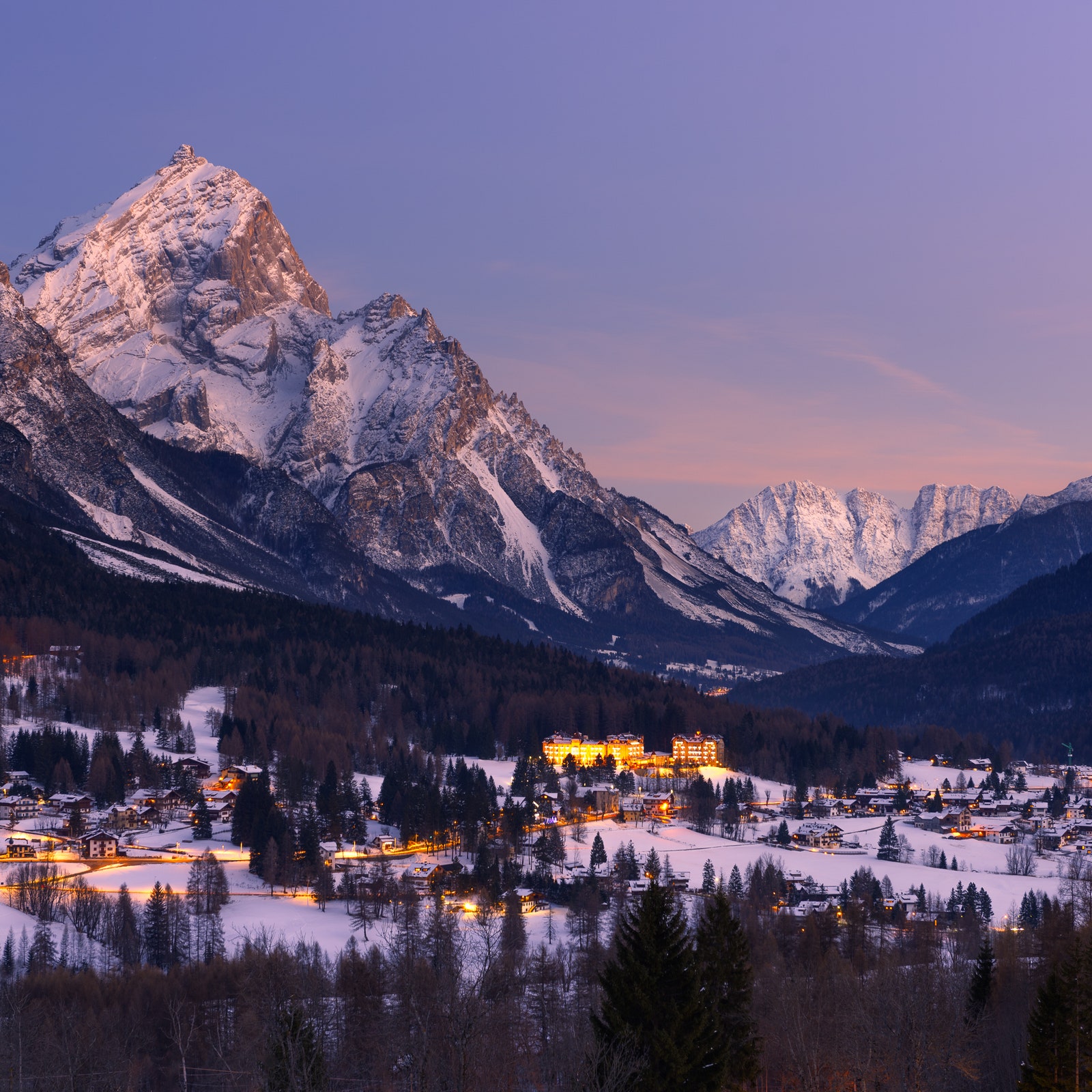 Cortina d'Ampezzo: where to ski, stay and eat