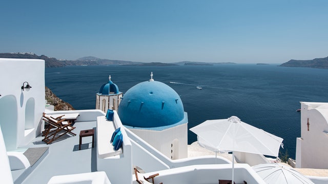 Das sind die 11 besten Airbnbs auf Santorini