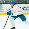 Macklin Celebrini podpísal so San Jose Sharks