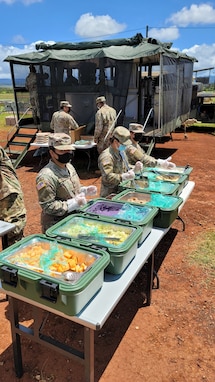 Army Reserve Soldiers of Pacific Signal-Cyber Team conduct headquarter’s first field culinary operations