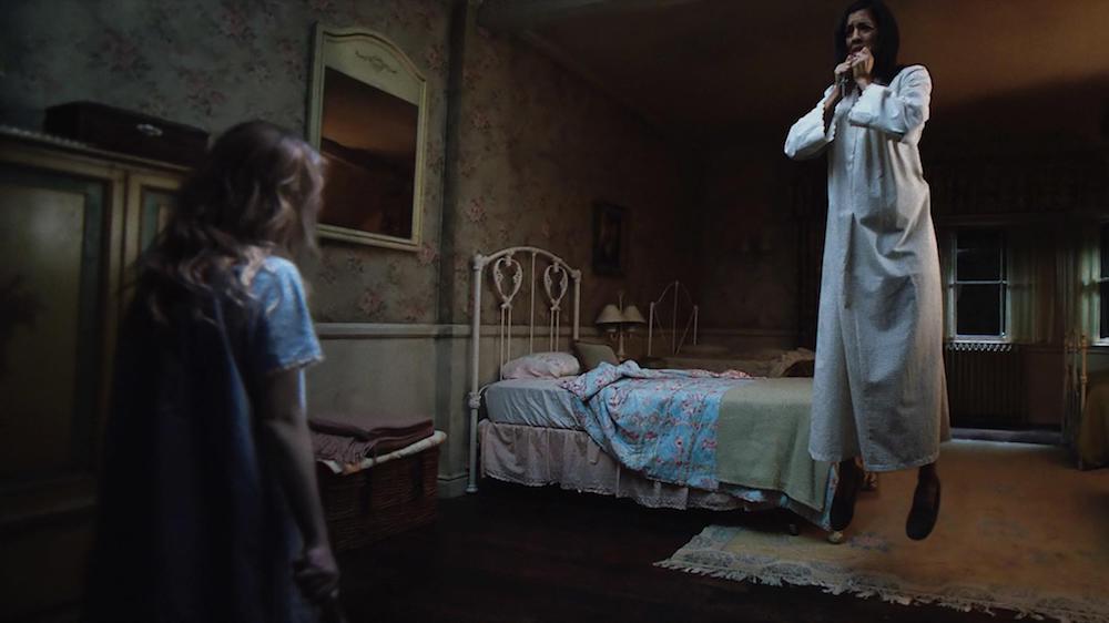 mom in 'Annabelle: Creation'