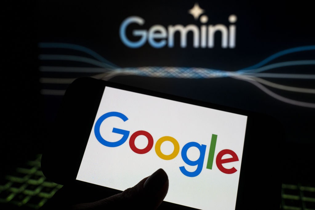 Gemini Live ahora habla español y esto es todo lo que puedes hacer con el asistente de IA gratuito