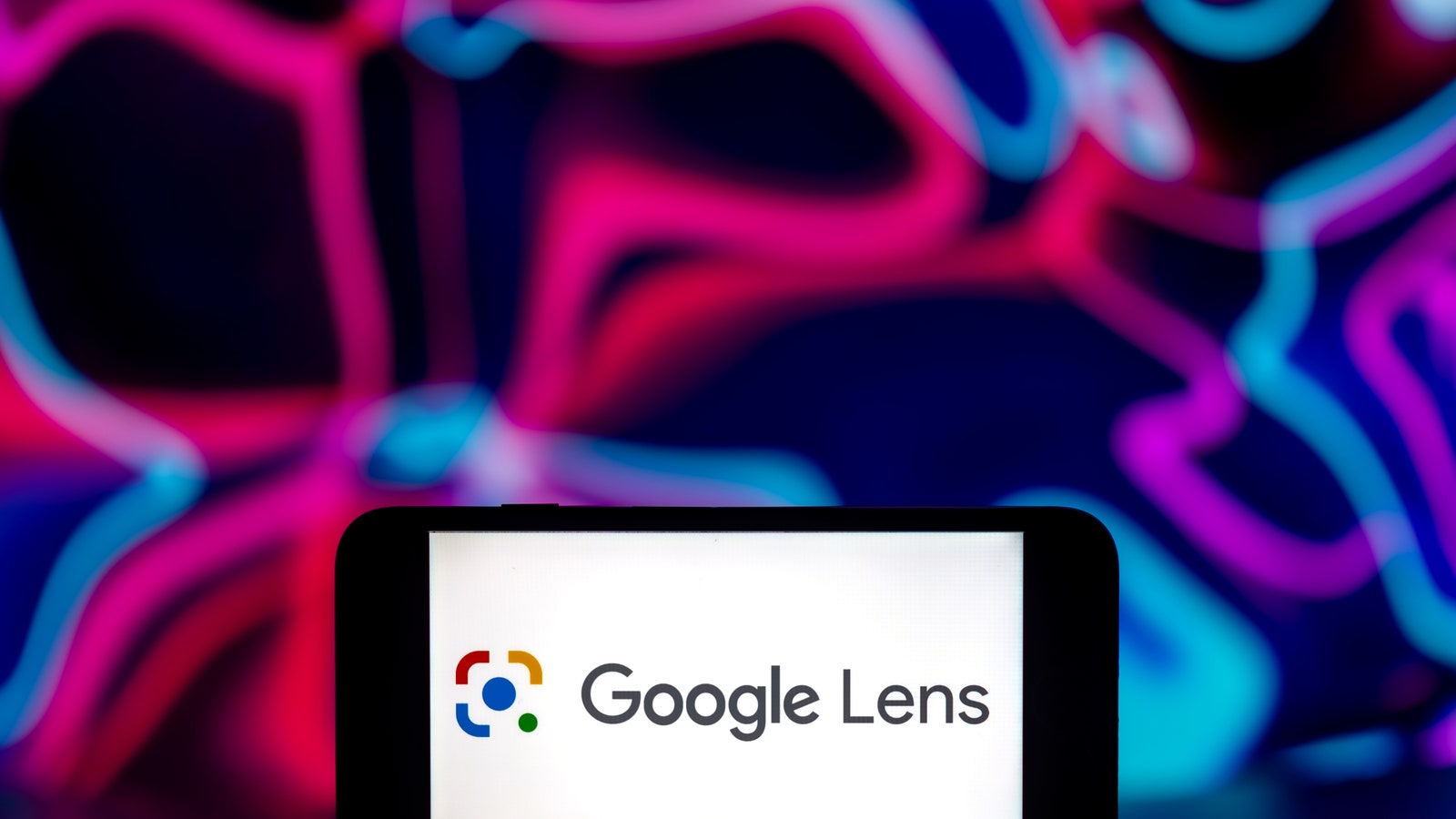 Google Lens se actualiza: ahora resuelve dudas de video y clips de voz