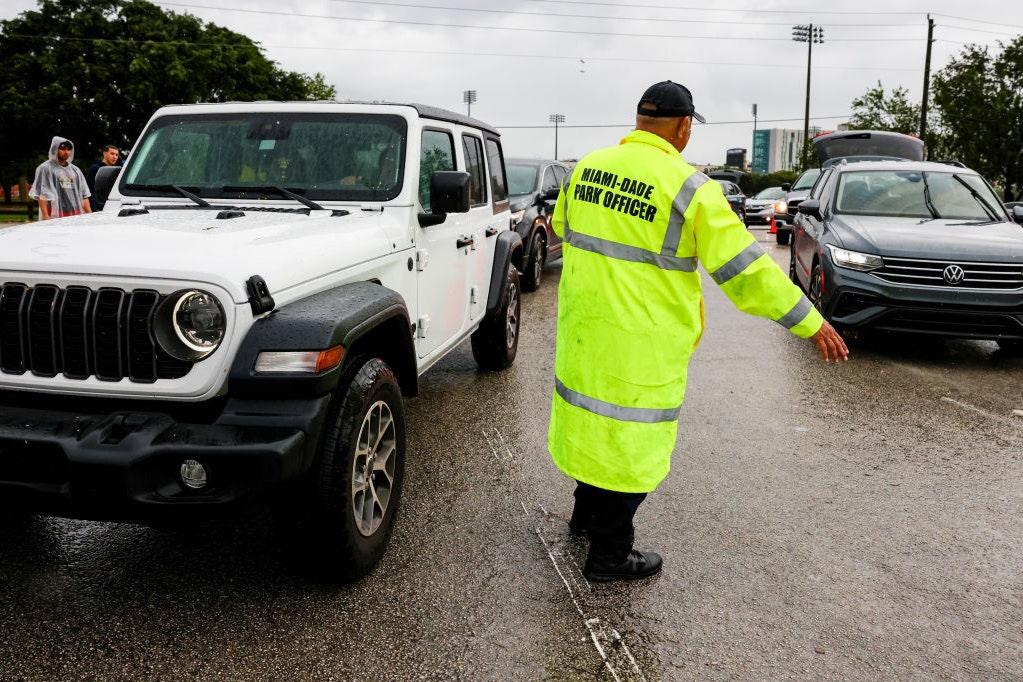 El huracán ‘Milton’ es "una cuestión de vida o muerte": la Casa Blanca urge a evacuar Florida