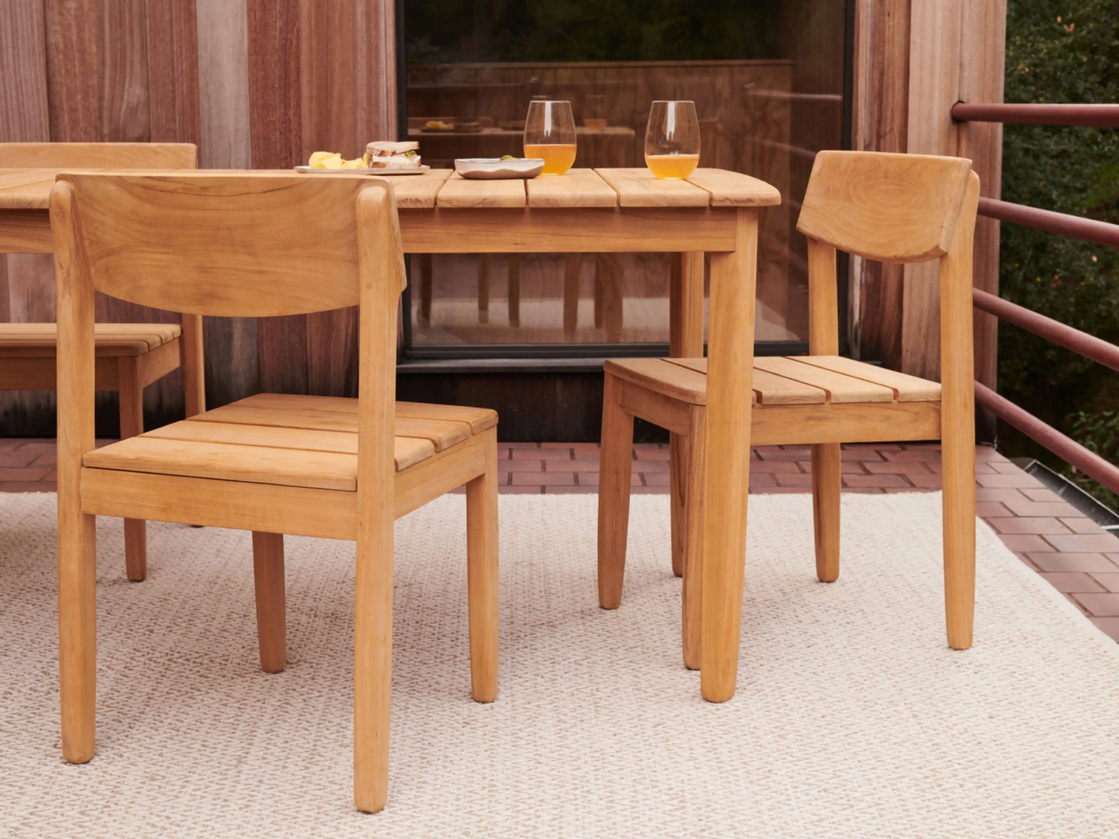 teak outdoor dining chairs