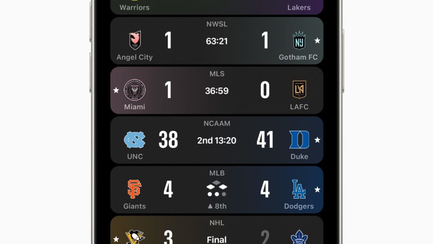 Apple releases free new sports app for iPhone