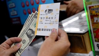 Mega Millions’ $740 million jackpot has 2 payout options—how to avoid ‘blowing all the money,’ from financial experts