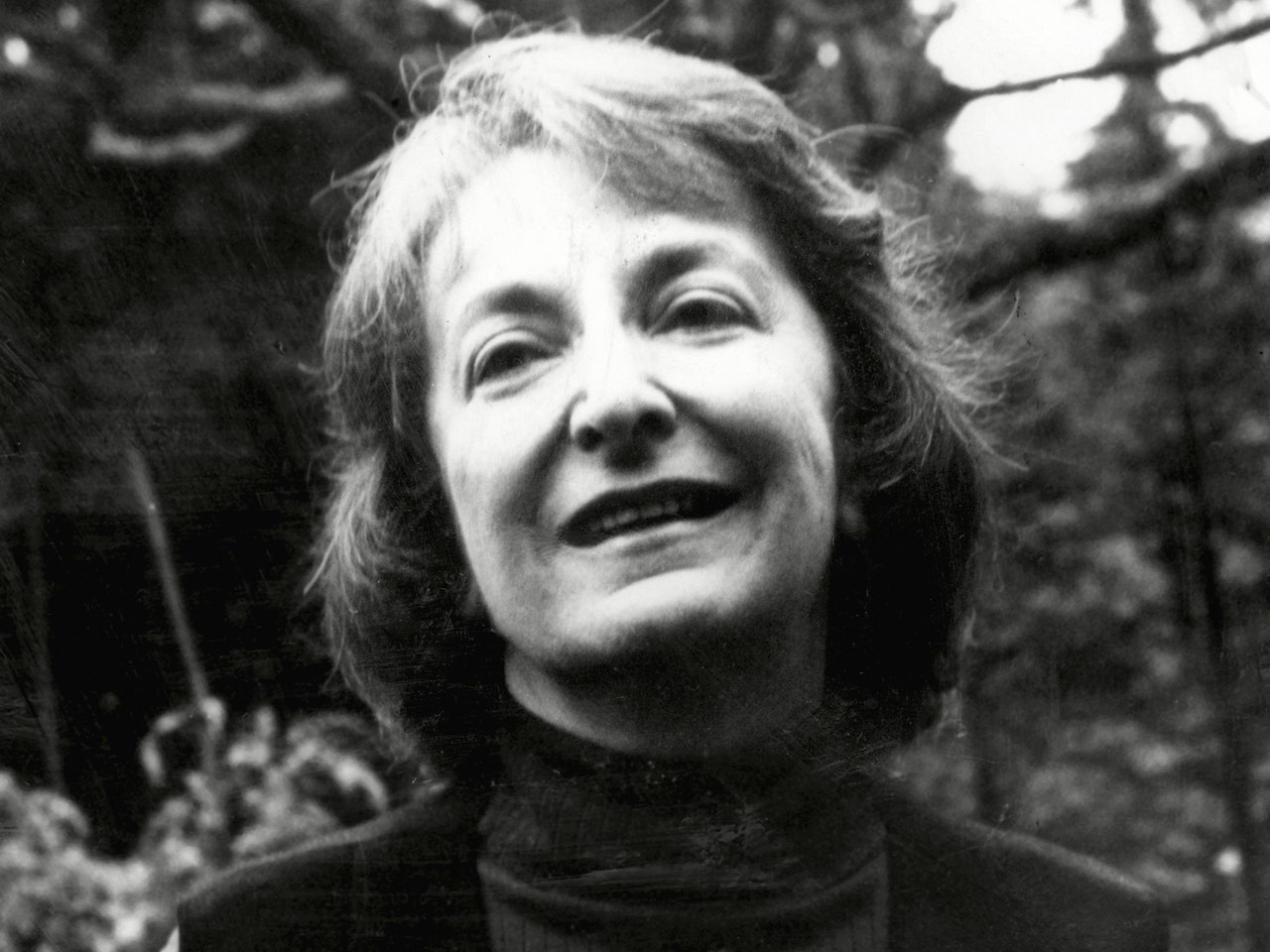 Sunday Reading: The Electrifying Critical Mind of Pauline Kael