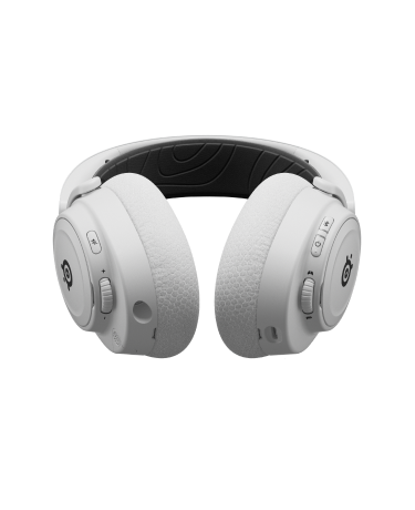 An image of Arctis Nova 7 headset.