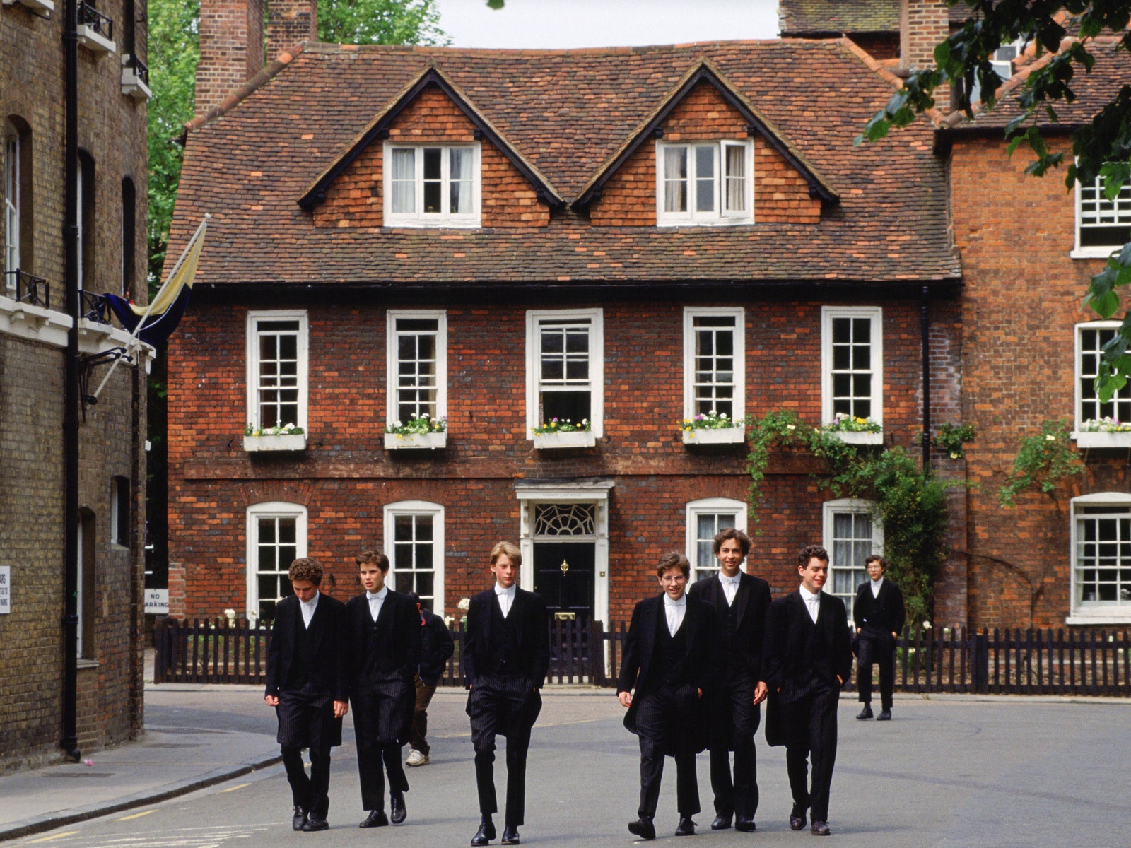 Former Tory Cabinet minister Baron Waldegrave to step down as Eton’s Provost after 15 years