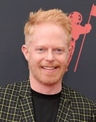 Jesse Tyler Ferguson as Richie Velch