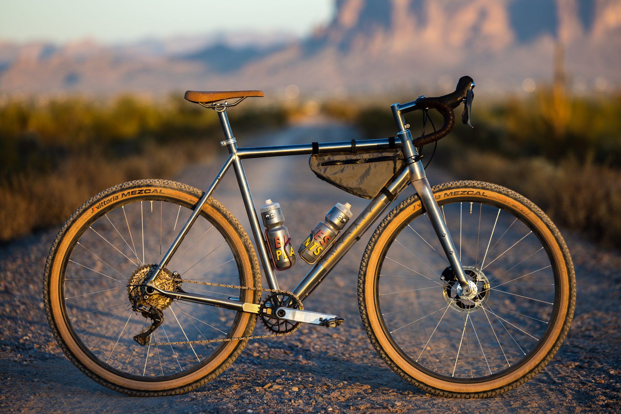 Singular Cycles Kite Titanium Gravel Bike Review: New Fork and Other Refinements