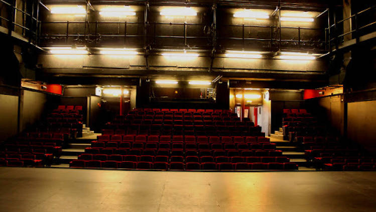 Watch innovative dance at Théâtre de la Bastille