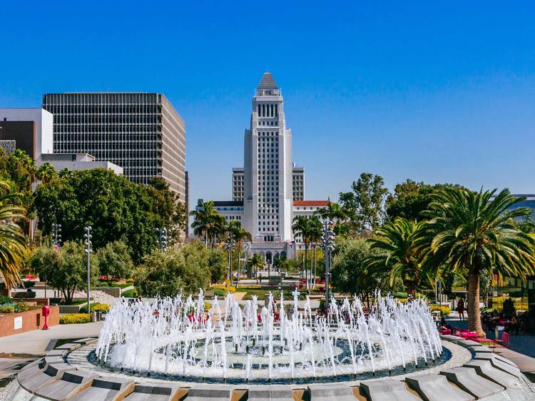 Pack a picnic at Grand Park