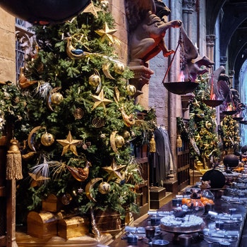 Navidad en Hogwarts: todo listo para que el Gran Comedor reabra sus puertas. ¡No te quedes sin entrada!