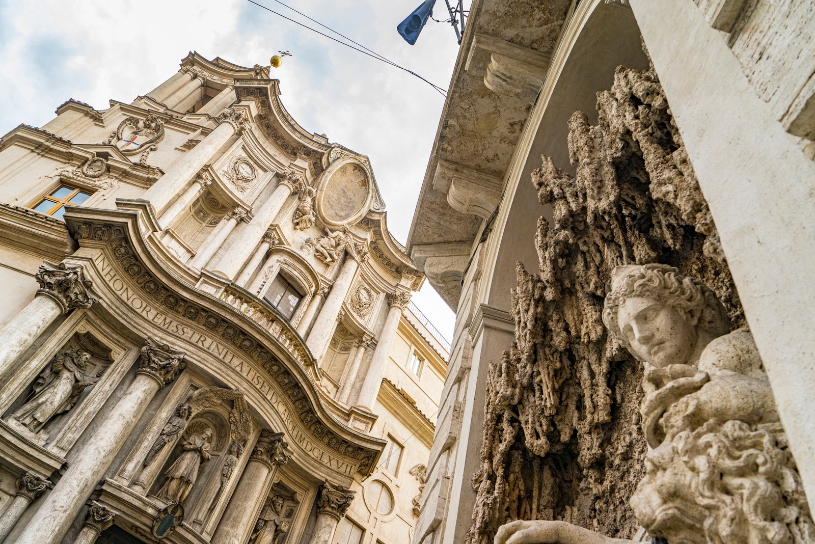 Fachada de la iglesia barroca de San Carlo alle Quattro Fontane.