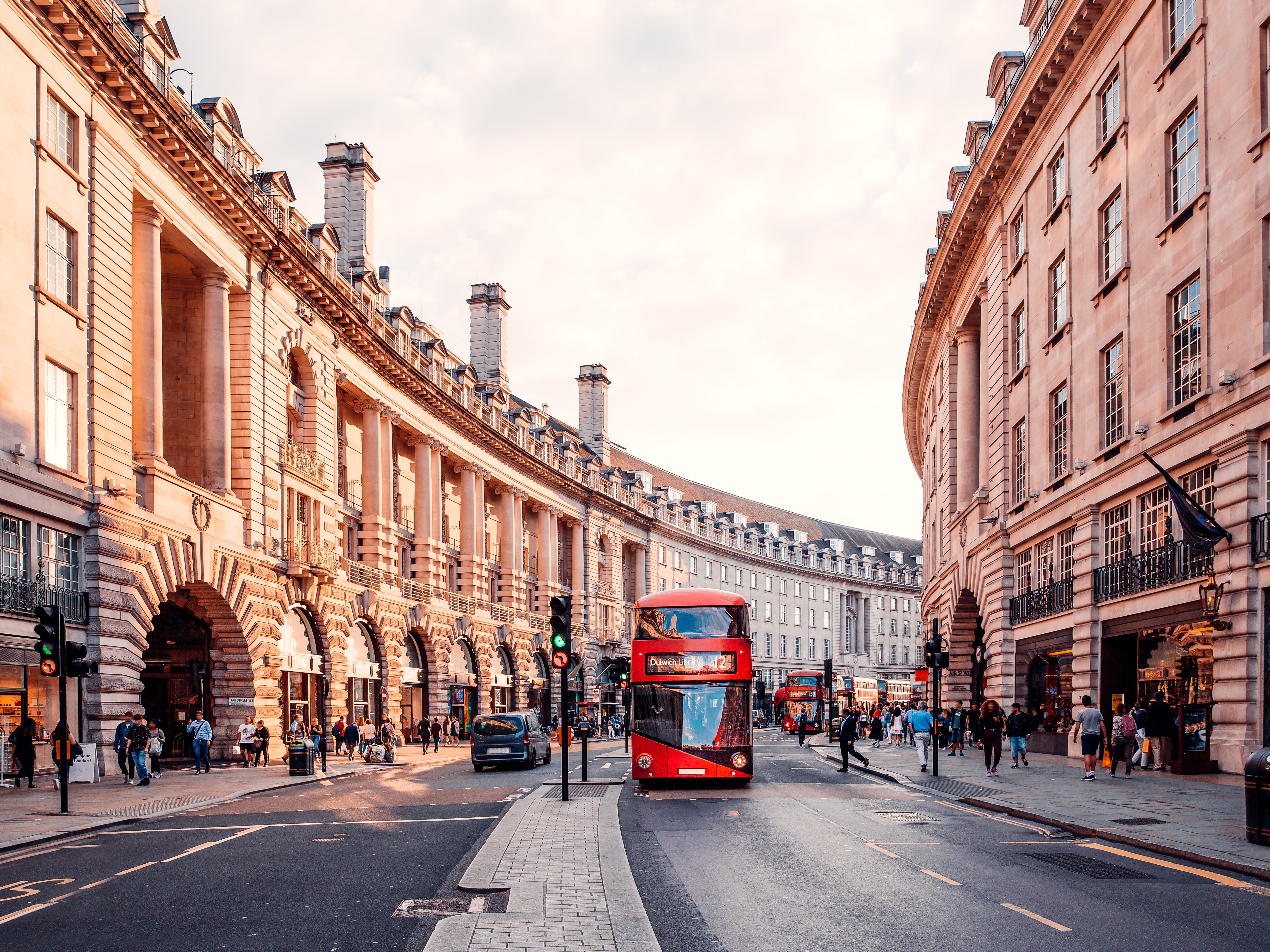 15 reglas no escritas que debes saber antes de viajar a Londres