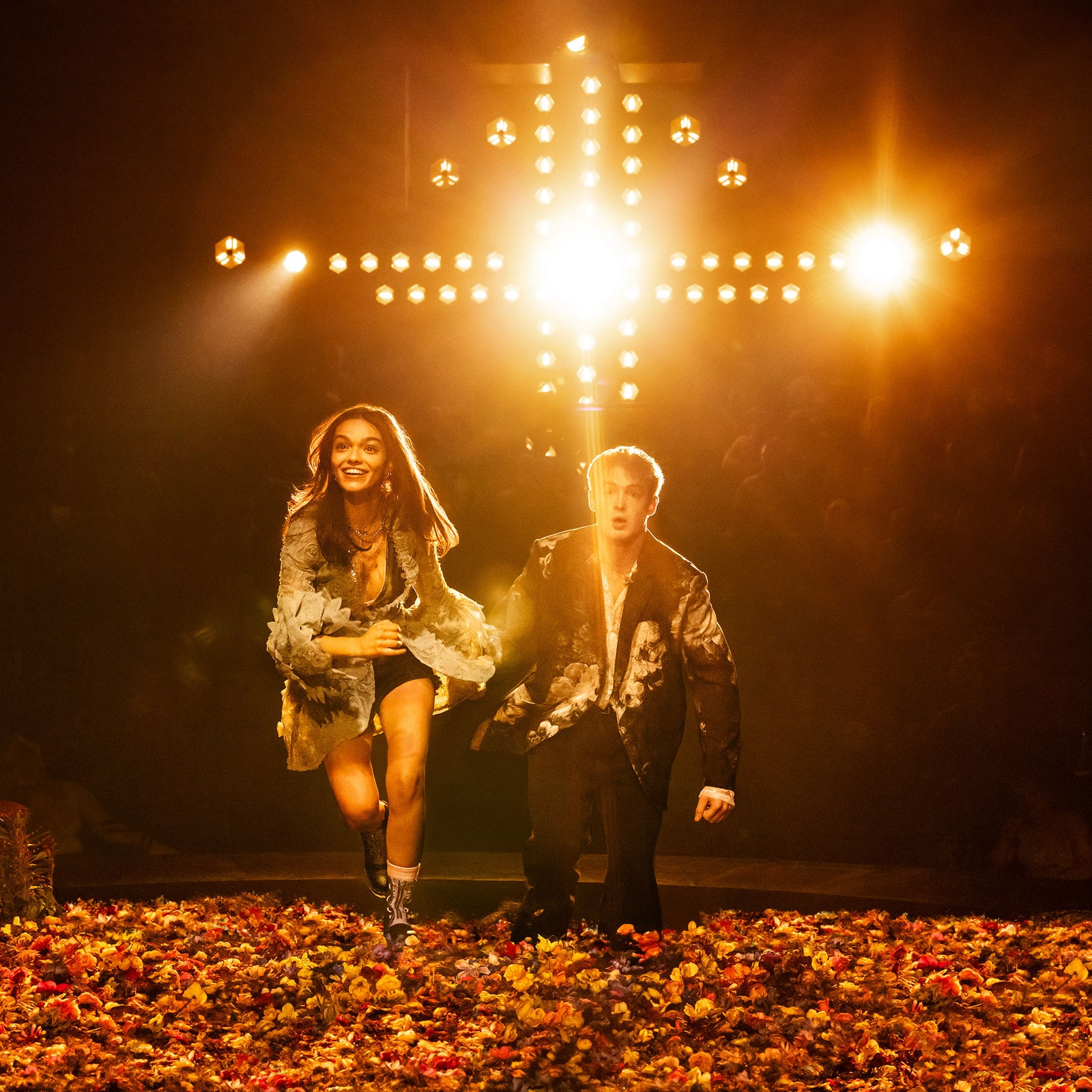 First Look: Rachel Zegler and Kit Connor Hit Broadway as Romeo + Juliet&-With a Jack Antonoff Assist