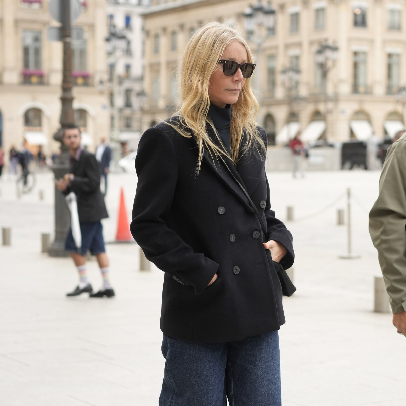 Gwyneth Paltrow Brings Her Coolest Trainers To Paris Fashion Week