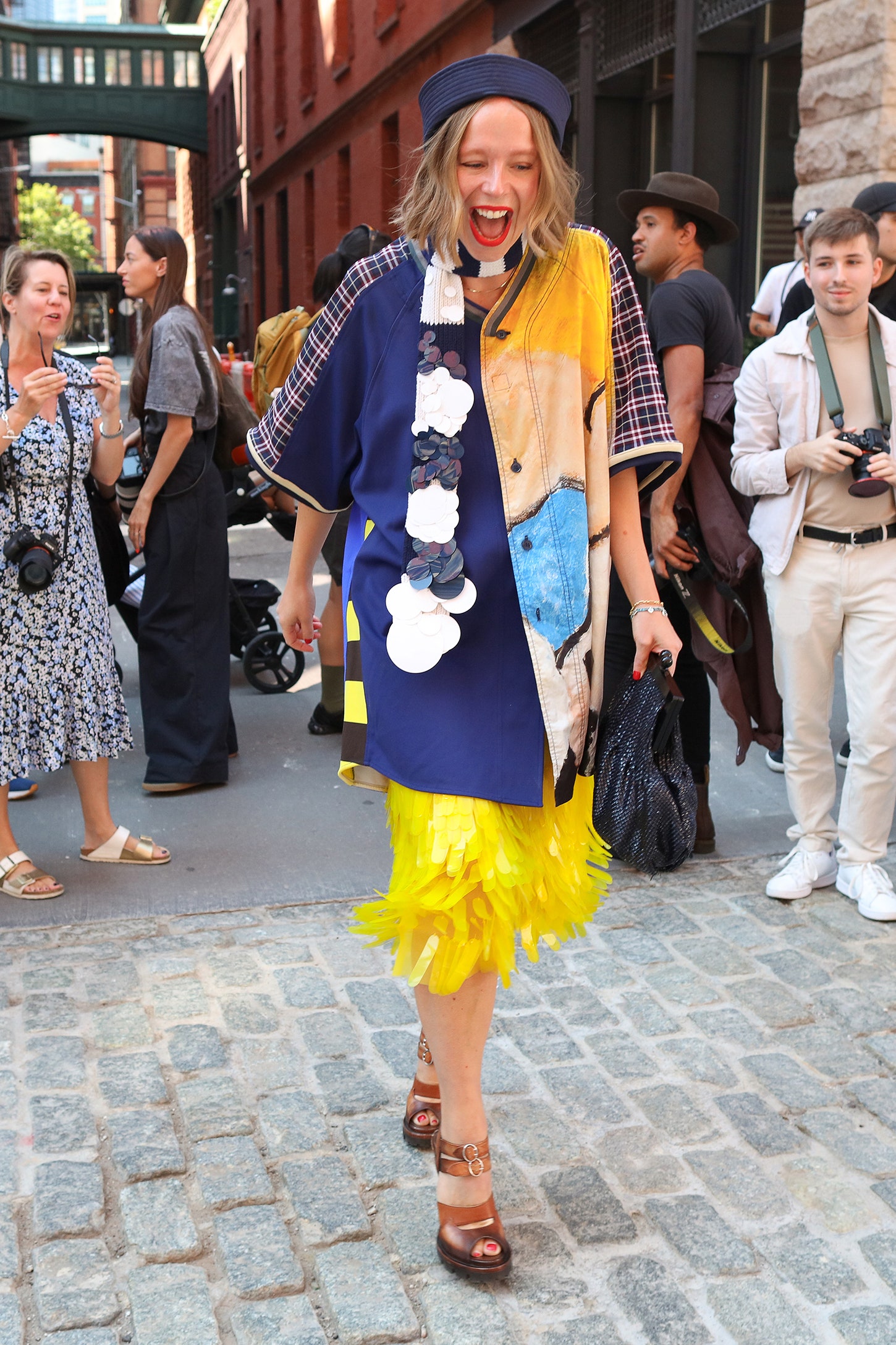 New York Fashion Week: Entdecken Sie die schönsten Streetstyle-Looks der Frühjahr/Sommer-Shows 2025