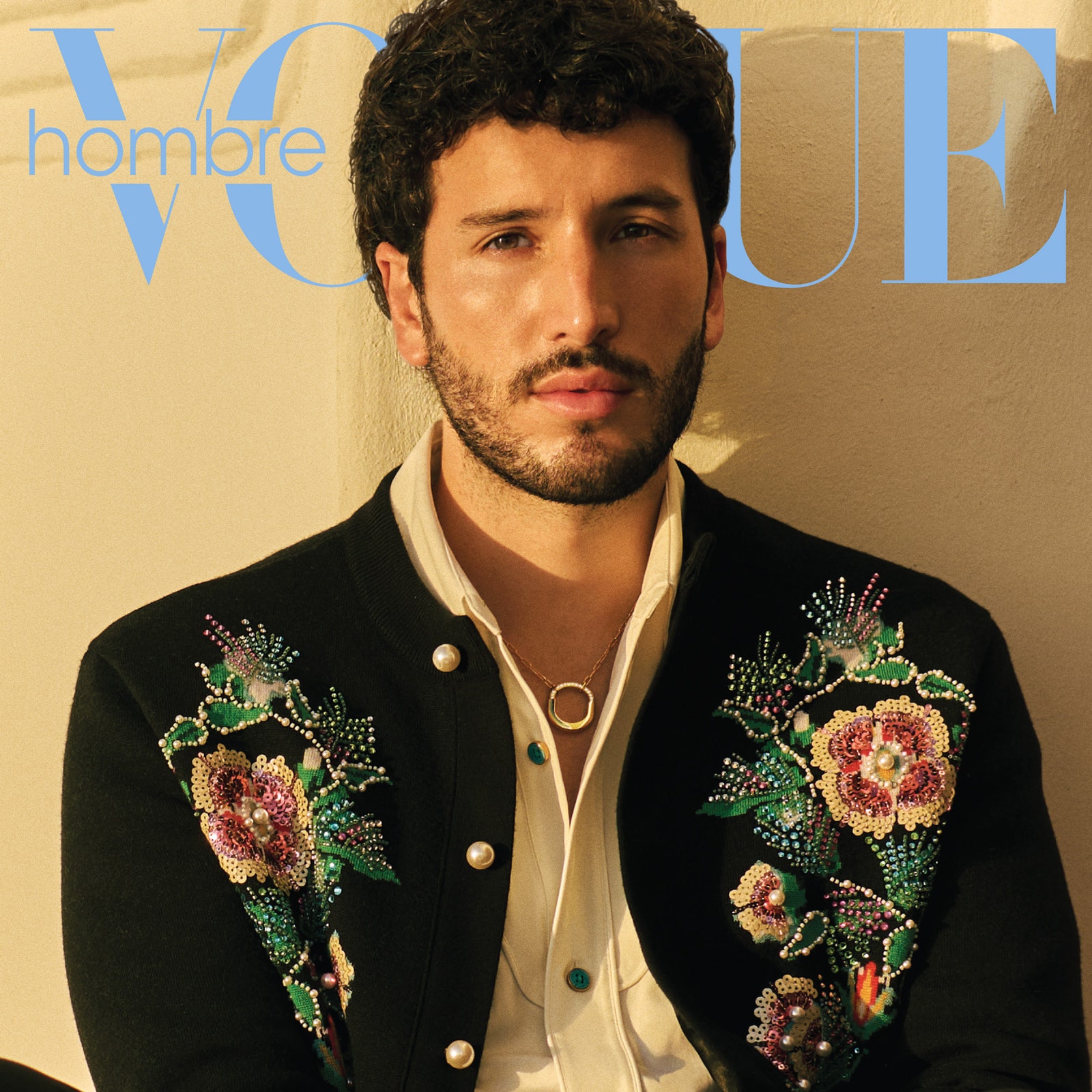 Sebastián Yatra en la portada de Vogue Hombre: “Esta etapa no solamente se trata de música, se trata de preguntarme qué le puedo dejar a la sociedad”