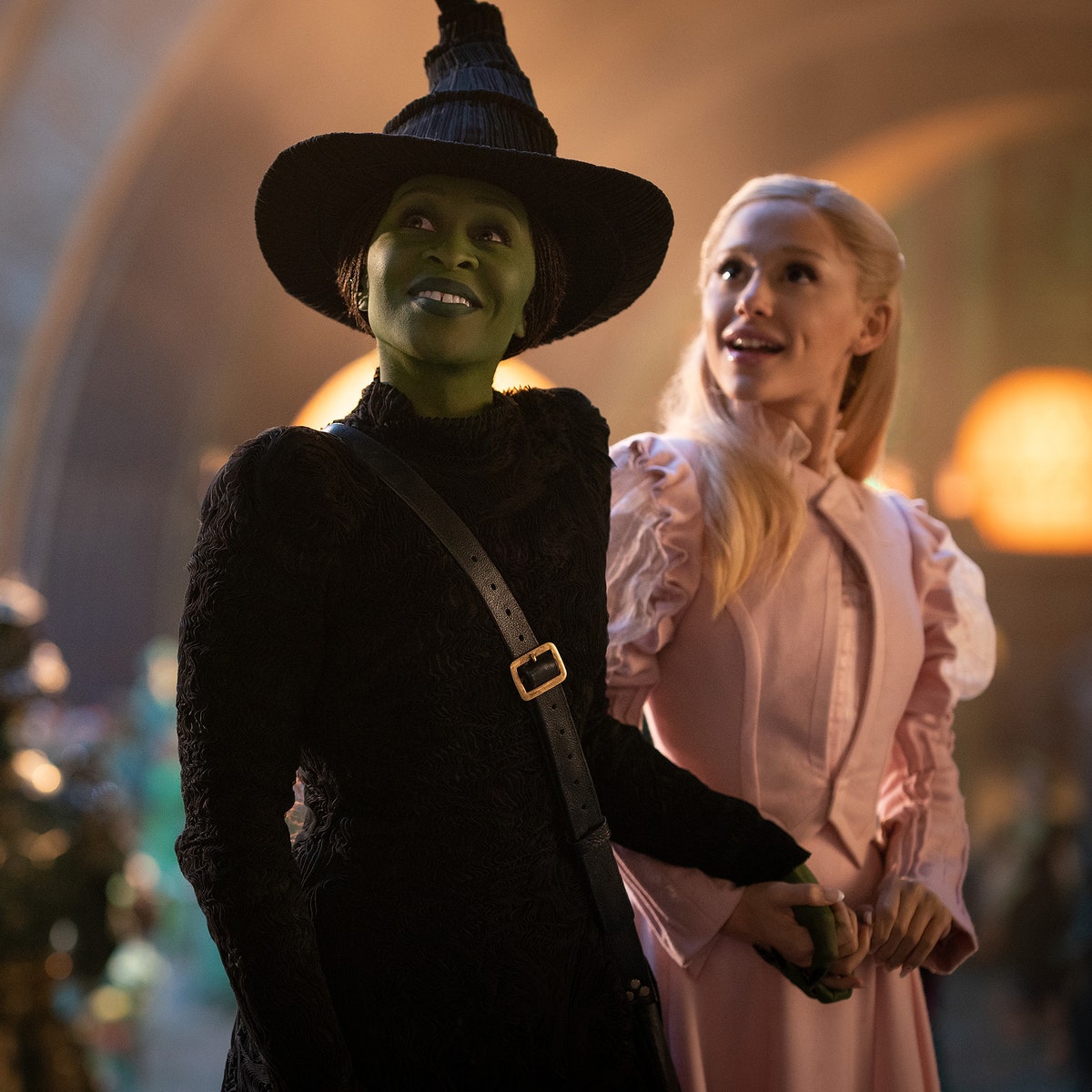 Wicked llega a la pantalla grande con Ariana Grande para “desafiar la gravedad”