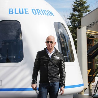 Watch Blue Origin Launch a Rocket Stuffed With NASA Gear