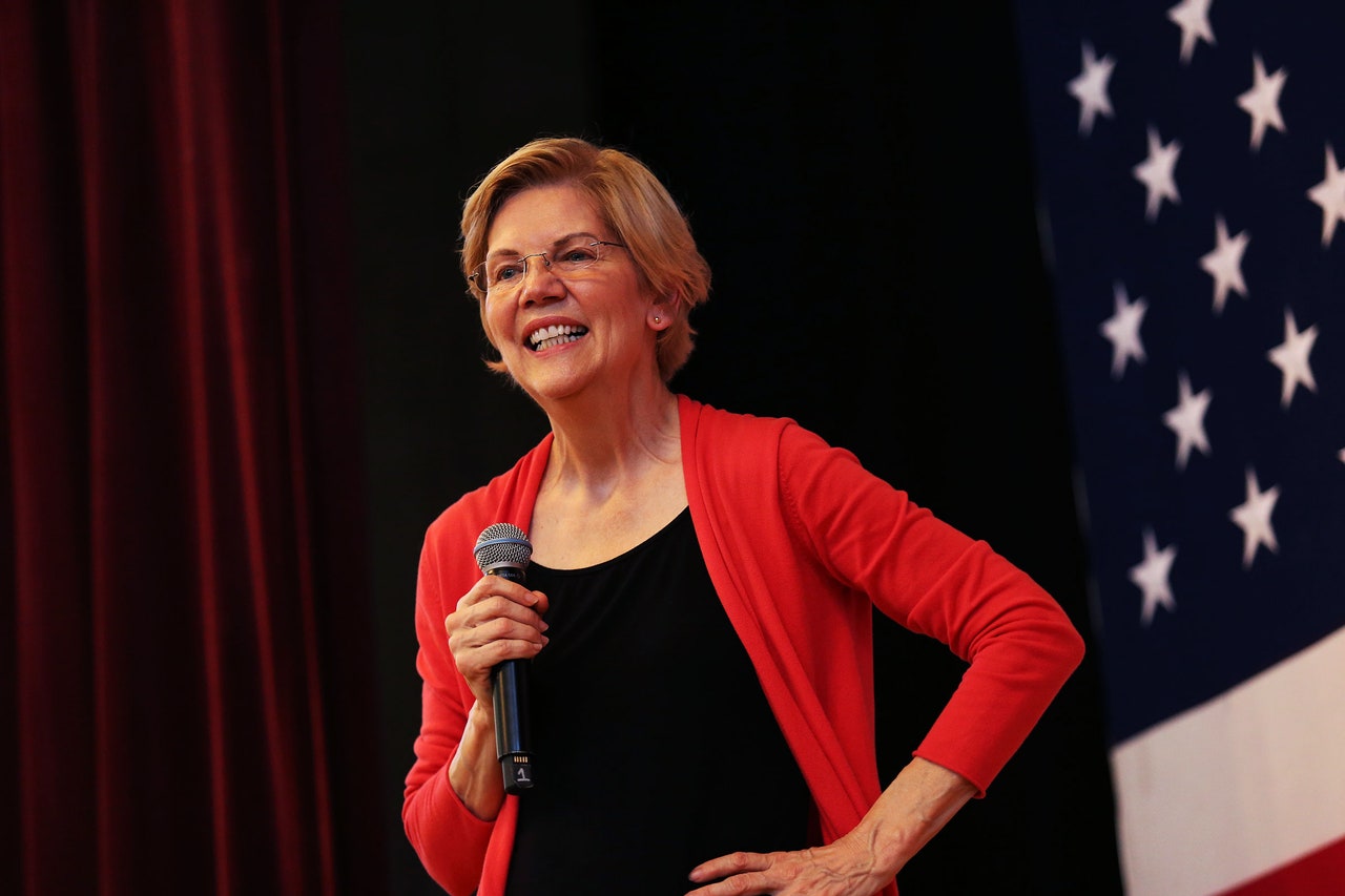 Elizabeth Warren Unveils a Plan to Expand Broadband Access