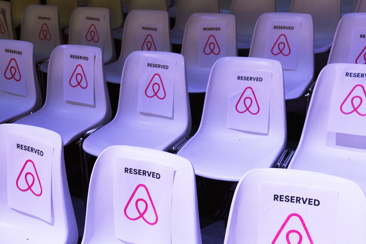 Airbnb Quietly Fired Contract Workers. I'm One of Them